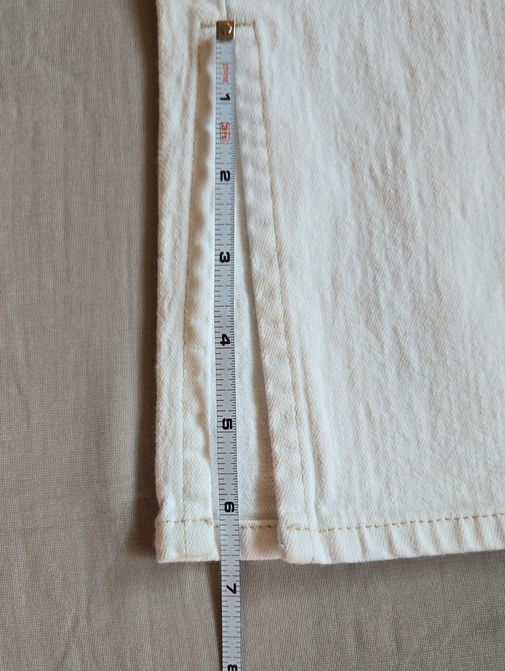Old Navy Low‑Rise White Stretch Jeans – Cropped/Ankle Length with Slit Hem - Picture 11 of 11